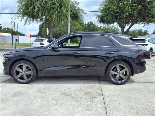 2025 Genesis GV70 2.5T