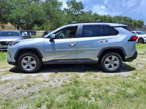 2022 Toyota RAV4 Hybrid LE