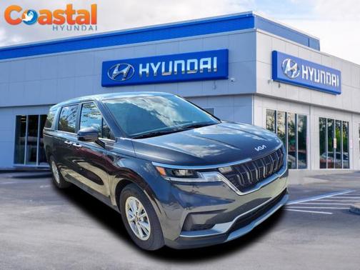 2024 Kia Carnival LX