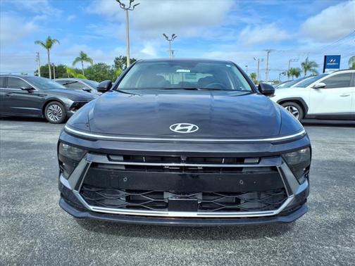 2025 Hyundai SONATA Hybrid Limited