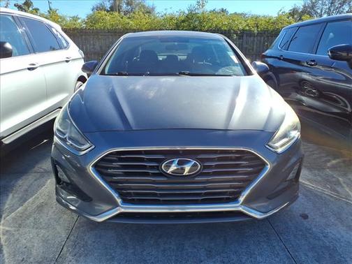 2018 Hyundai SONATA SE