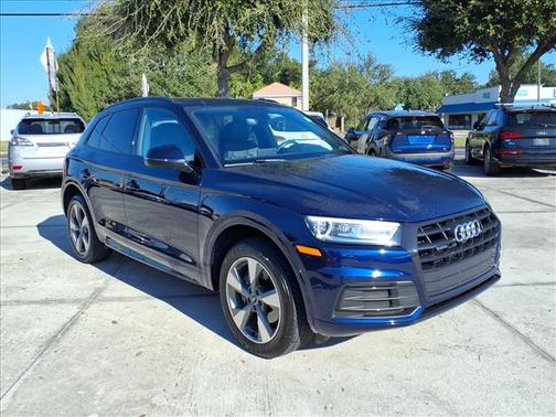2020 Audi Q5 45 Titanium Premium