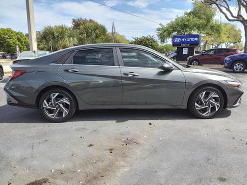 2024 Hyundai ELANTRA HEV Limited