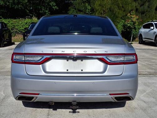 2017 Lincoln Continental Reserve