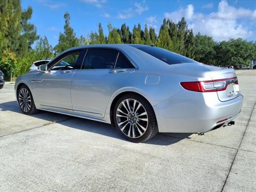 2017 Lincoln Continental Reserve