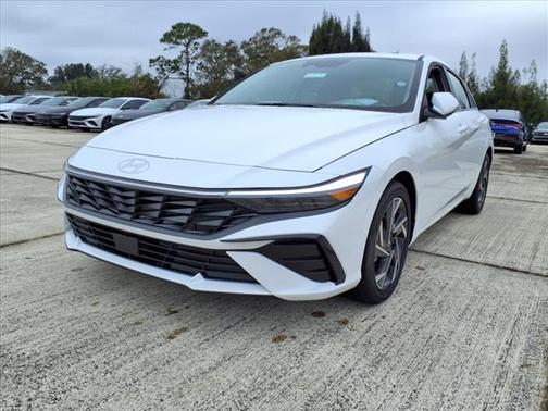 2025 Hyundai ELANTRA SEL Convenience