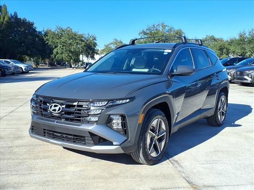 2026 Hyundai TUCSON Hybrid SEL