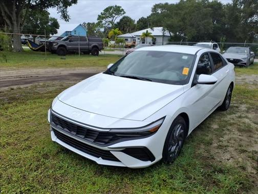 2025 Hyundai ELANTRA HEV Blue