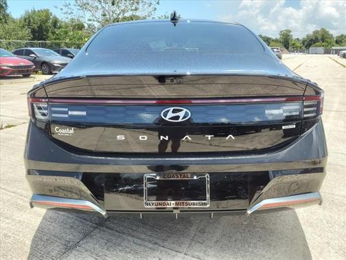 2024 Hyundai SONATA Hybrid SEL