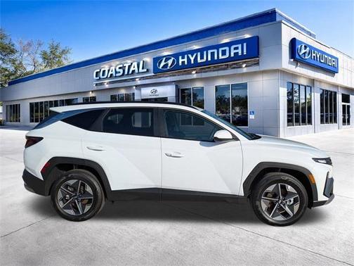 Pearl 2026 Hyundai TUCSON Hybrid SEL
