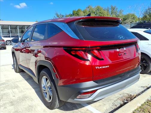 2025 Hyundai TUCSON SE