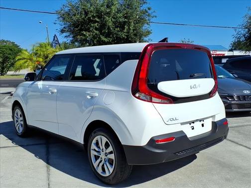 2022 Kia Soul LX