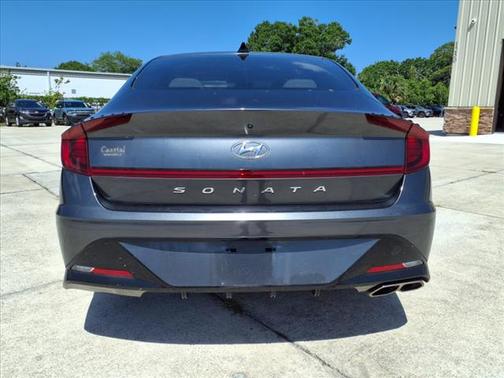 2022 Hyundai SONATA SEL