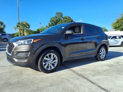 2020 Hyundai TUCSON SE