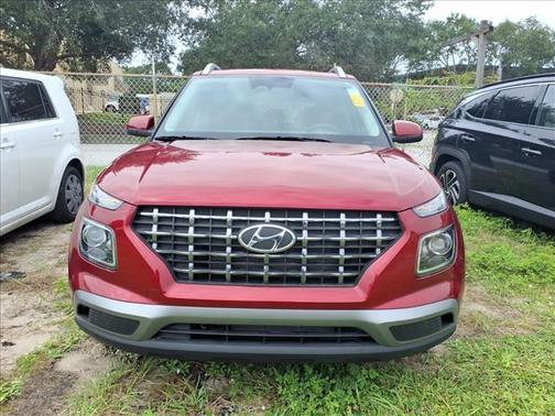 2024 Hyundai VENUE SEL