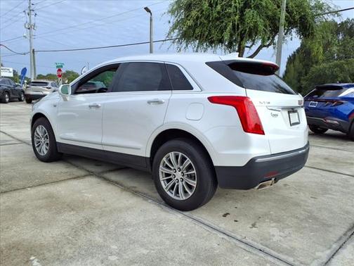 2017 Cadillac XT5 Luxury