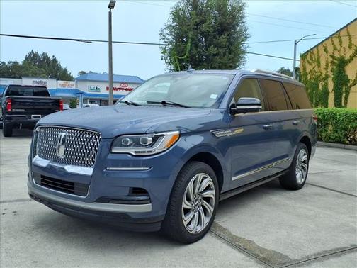2023 Lincoln Navigator Reserve