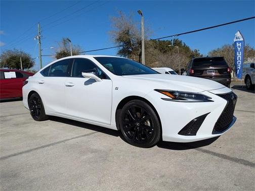 2024 Lexus ES 350 F SPORT Handling