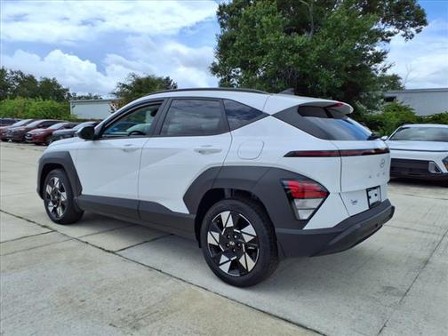 2025 Hyundai KONA SEL Convenience