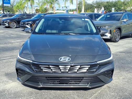 2025 Hyundai ELANTRA HEV Limited