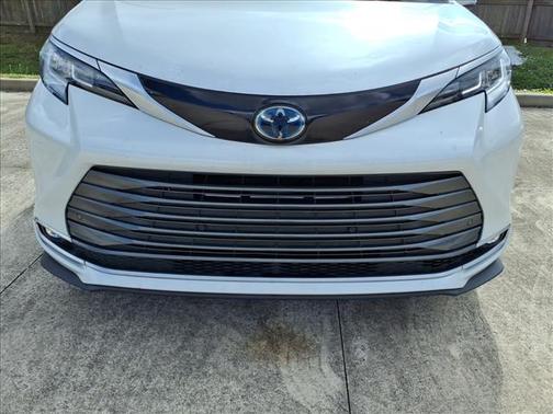 2022 Toyota Sienna Limited