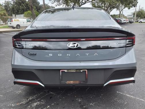 2025 Hyundai SONATA SE