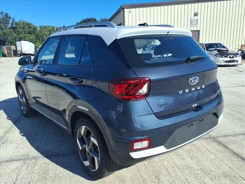 2026 Hyundai VENUE 