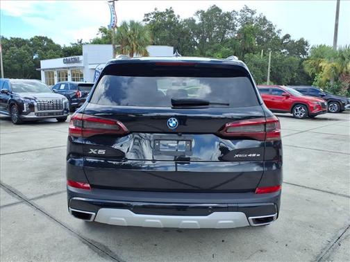 2022 BMW X5 PHEV xDrive45e