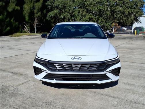 2026 Hyundai ELANTRA HEV SEL Sport