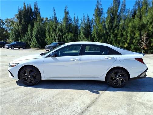 2026 Hyundai ELANTRA HEV SEL Sport