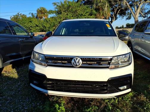 2020 Volkswagen Tiguan 2.0T SE R-Line Black