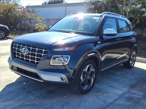 2023 Hyundai VENUE Limited