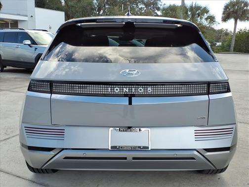 2022 Hyundai IONIQ 5 Limited