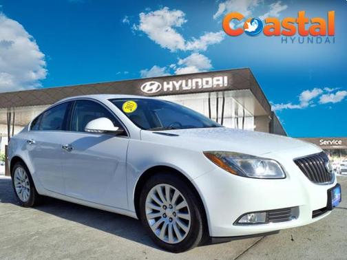 2013 Buick Regal Premium 2