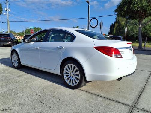 2013 Buick Regal Premium 2