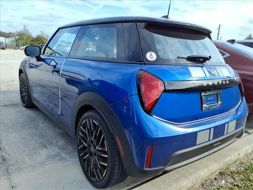 2025 MINI Hardtop Cooper