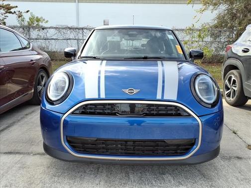 2025 MINI Hardtop Cooper