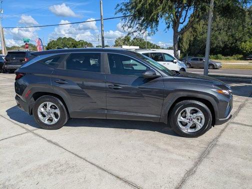 Portofino Gray 2022 Hyundai TUCSON SE