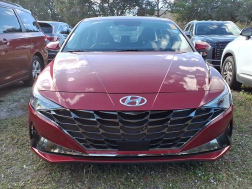2022 Hyundai ELANTRA Limited