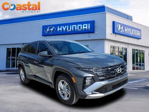 Gray 2026 Hyundai TUCSON SE
