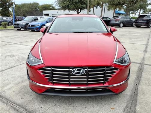 2022 Hyundai SONATA SE