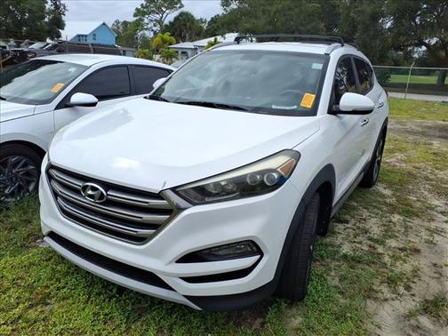 2014 Hyundai TUCSON SE