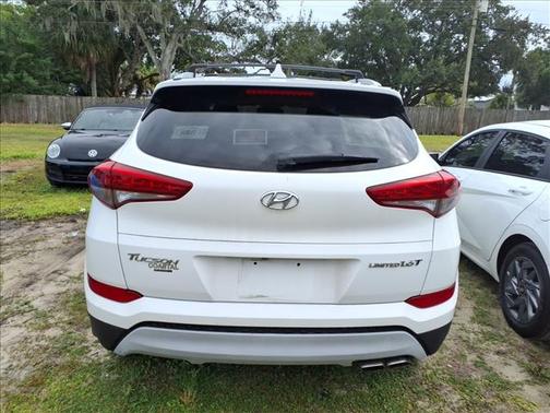 2014 Hyundai TUCSON SE