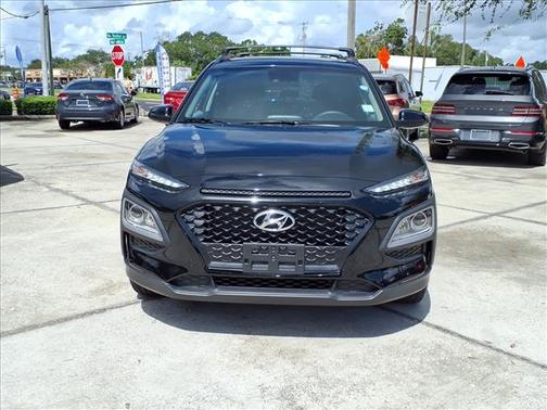 2021 Hyundai KONA SEL