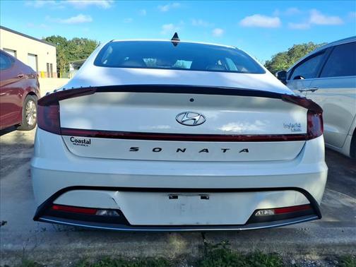 2021 Hyundai SONATA Hybrid Blue