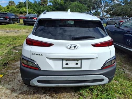 2023 Hyundai KONA SEL