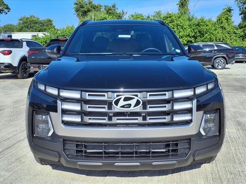 2025 Hyundai SANTA CRUZ SEL Activity