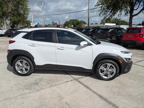 Lunar White 2023 Hyundai KONA SEL