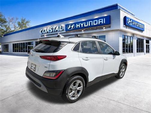 Lunar White 2023 Hyundai KONA SEL