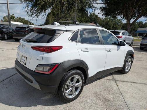 Lunar White 2023 Hyundai KONA SEL